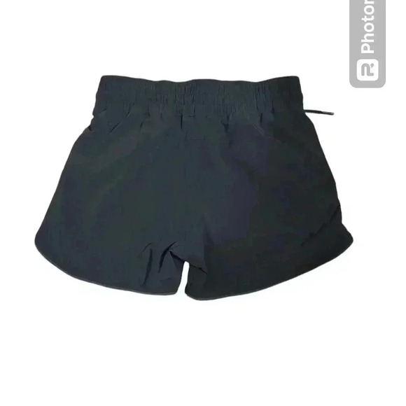 Lululemon Choose a Side Reversible Super-High Rise Short 4" Black / Graphite - Picture 7 of 8